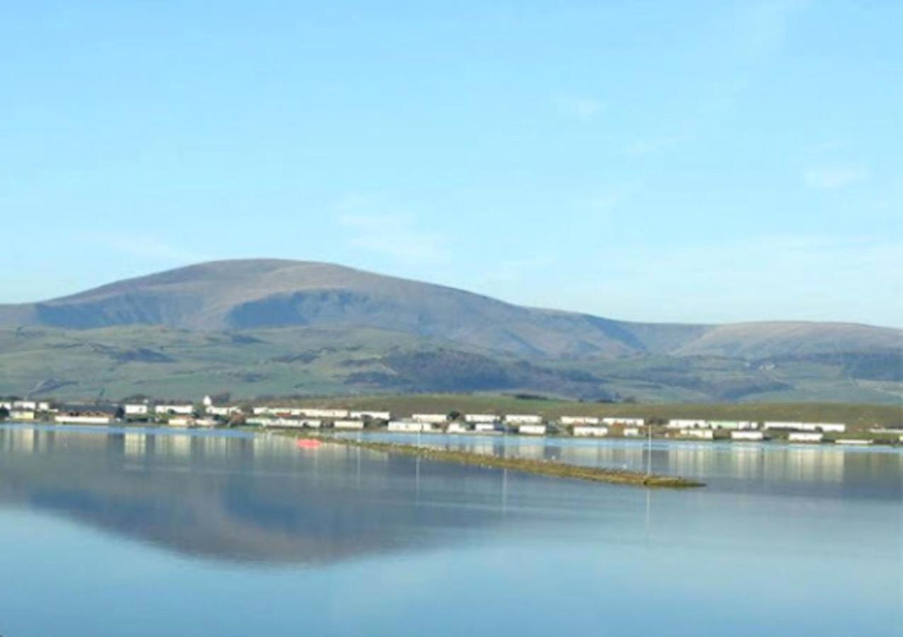 Lake District Static Caravan Lakeside Cumbria Millom Eksteriør billede