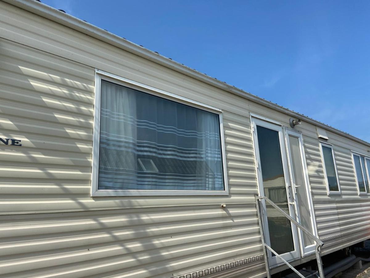 Lake District Static Caravan Lakeside Cumbria Millom Eksteriør billede