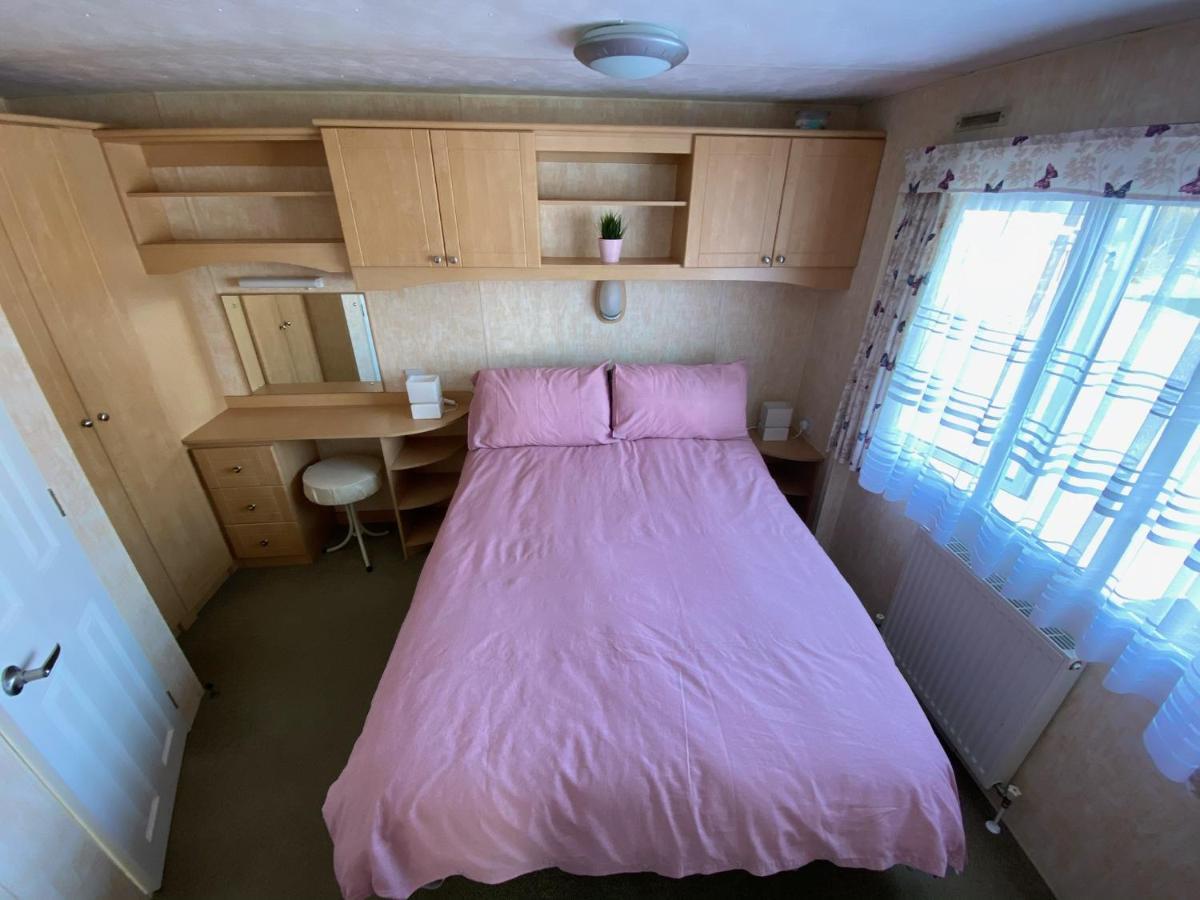 Lake District Static Caravan Lakeside Cumbria Millom Eksteriør billede